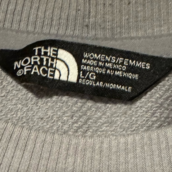 The North Face Women’s Gray Thermal pullover Logo Waist Band Pockets Size Large - Picture 2 of 7